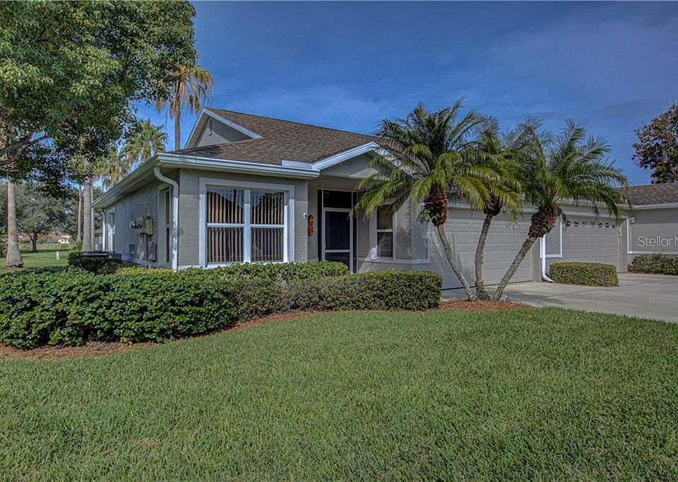 1st image of 1614 Fairway Oaks Dr
