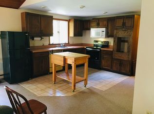 374 Beaver Meadow Rd, Haddam, CT 06438