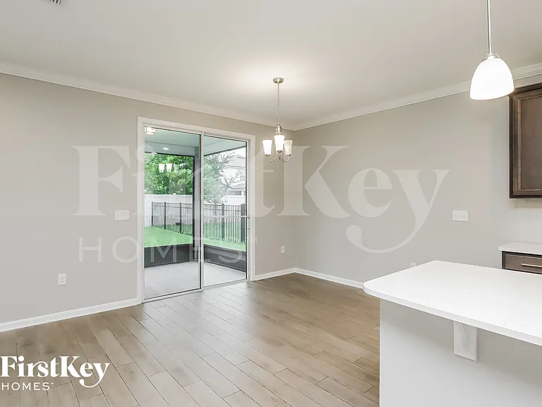 3918 Heatherbrook Pl — Photo 3