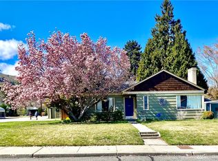 1044 Monroe St, Wenatchee, WA 98801