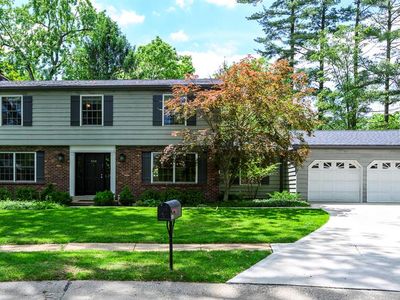 366 Ridgemeadow Dr, Chesterfield, MO, 63017