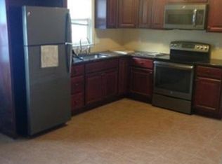 24 Dwight St #2, Ansonia, CT 06401