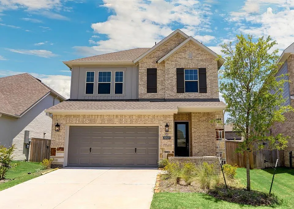 20927 Grand Surprise Ct