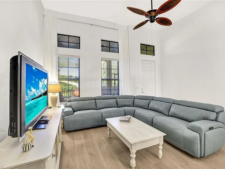 9115 Capistrano St S #8207 — Photo 6