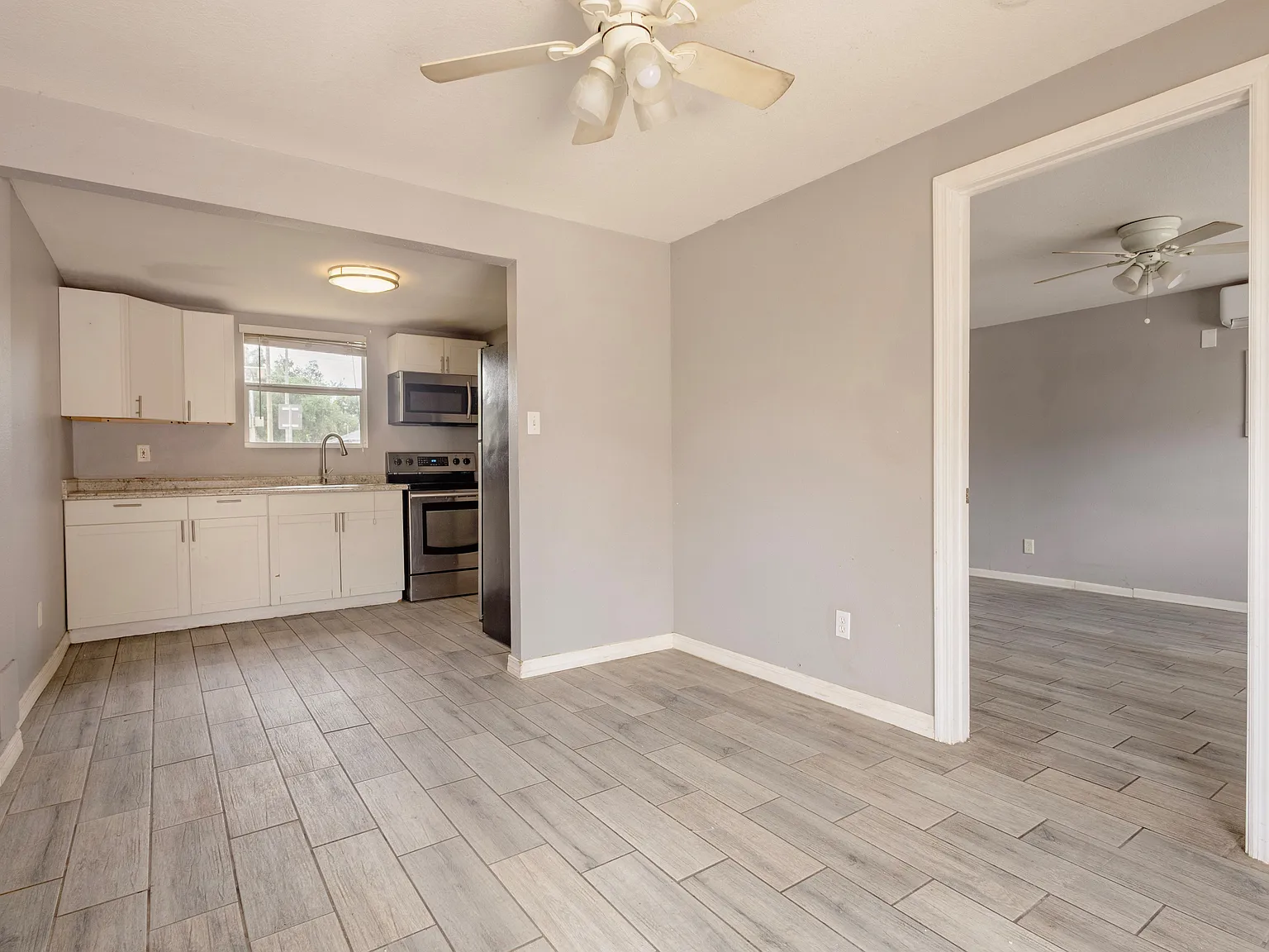 1 bed, 500 sqft, $1,295 — Photo 4