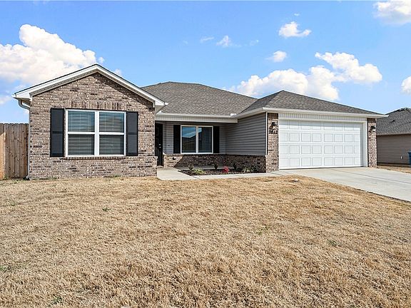 3rd image of 2812 Gorman St