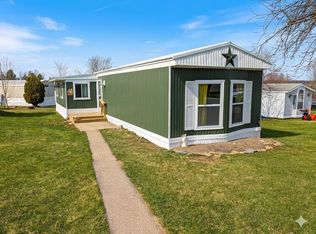 224 Maple St, Mc Kean, PA 16426