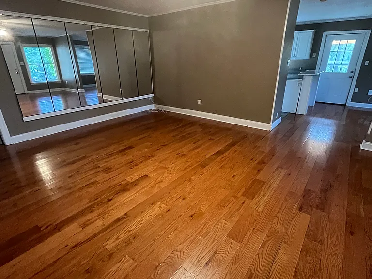 4 Linwood Dr — Photo 4