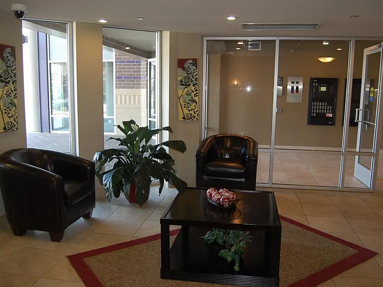 Larrabee Place at Parkside of Old Town — Photo 1