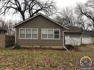 728 Chestnut St, Emporia, KS 66801