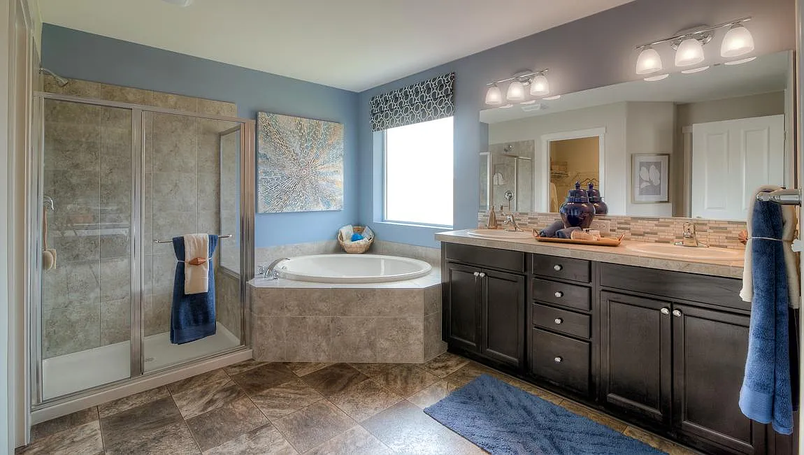 4 bed, 3.5 bath, 2730 sqft, $3,700 — Photo 4