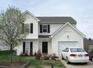 12943 Deaton Hill Dr, Charlotte, NC 28269