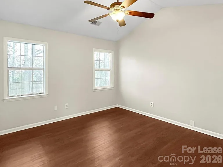 5933 Ruth Dr — Photo 11