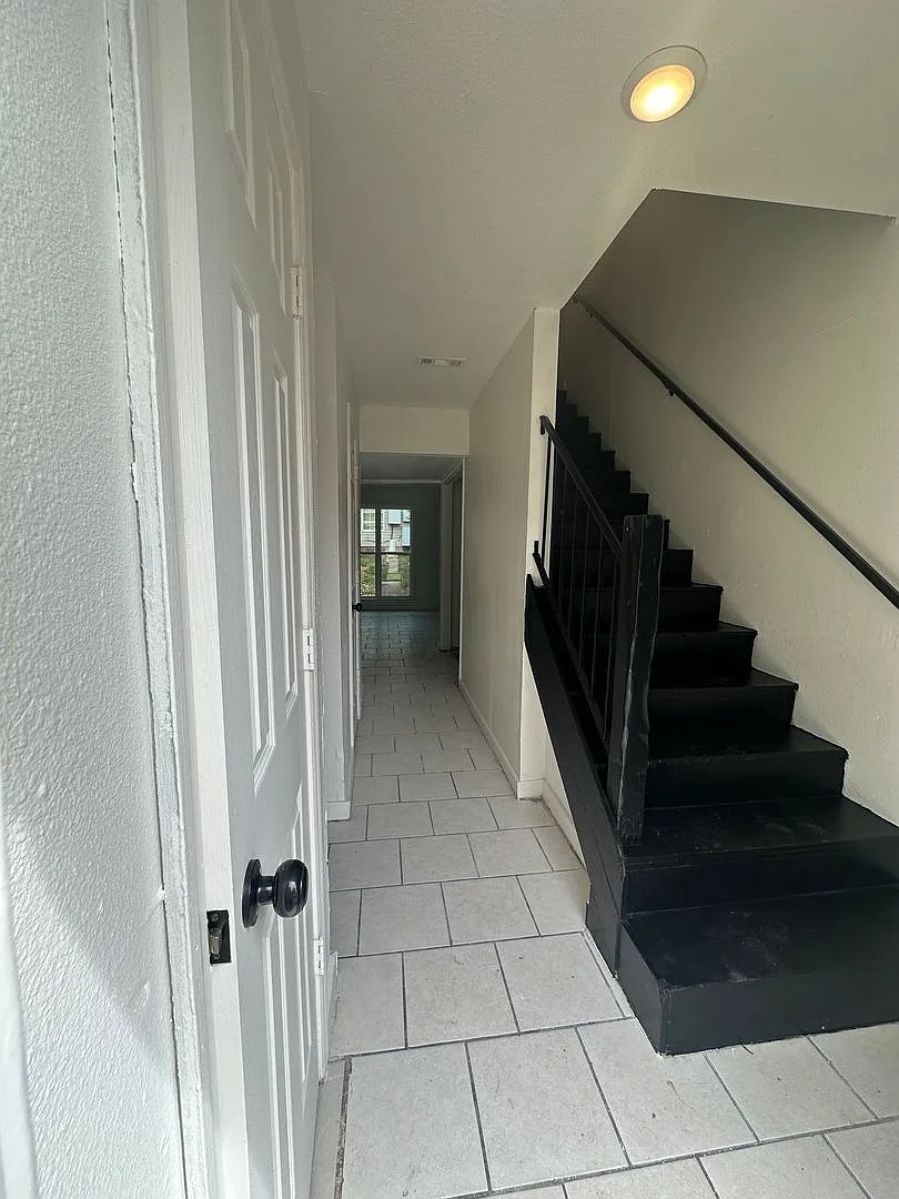Mulberry Town Houses — Photo 3