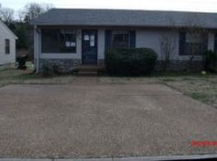 549 Cedar Dr, Nashville, TN 37211