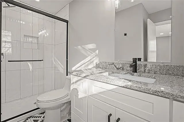 8539 Stearns Rd — Photo 16