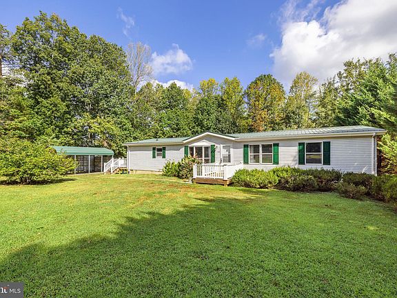 3rd image of 17089 Black Oak Dr