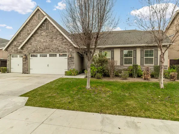 6735 W Alluvial Ave, Fresno, CA 93722