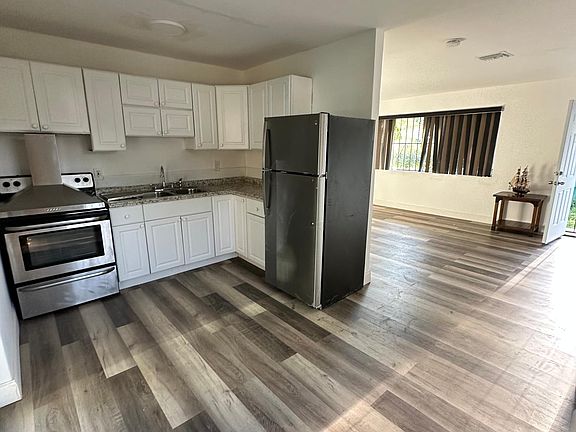 3rd image of 5941 NW 7th Pl