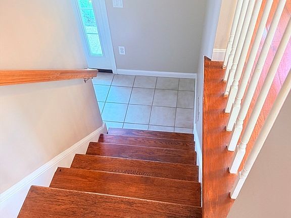 5th image of 74 Sophia Dr