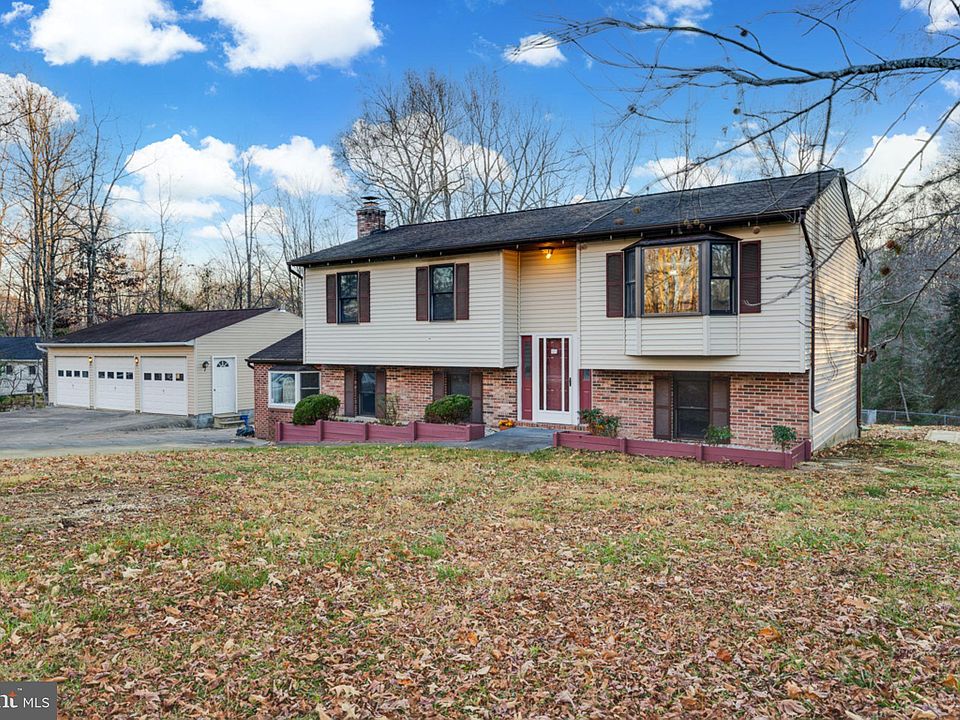 1st image of 37489 E Lakeland Dr
