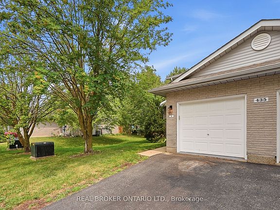 3rd image of 435 Kingscourt Dr #1