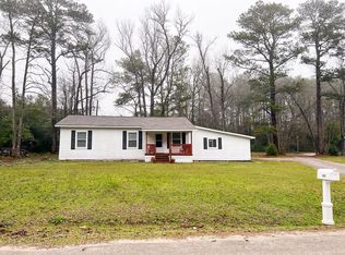 127 Tall Timbers Ln, Huntsville, TX 77340