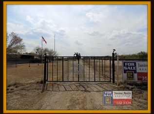4709 N Highway 83, Crystal City, TX 78839