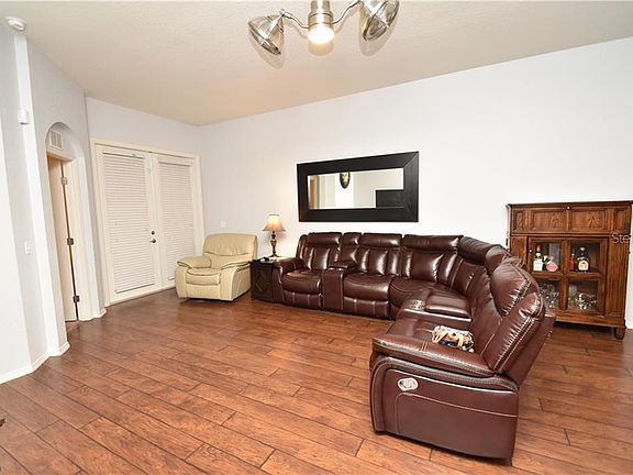 4th image of 4122 Dinner Lake Way