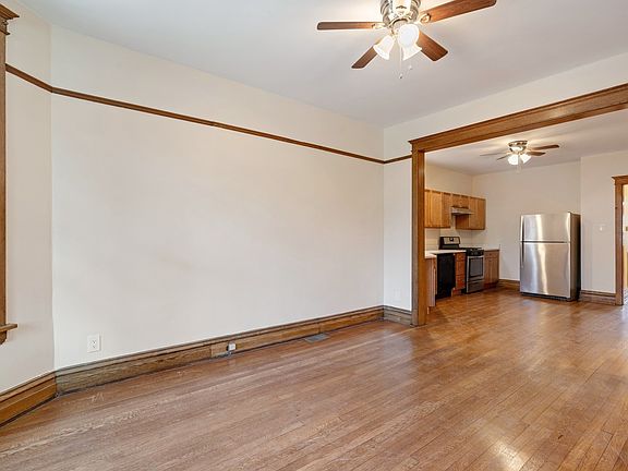 4th image of 6335 N Wayne Ave