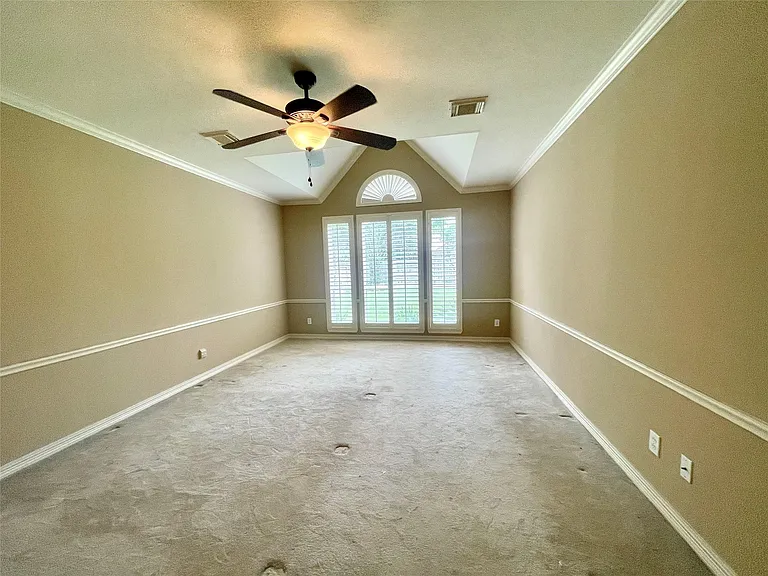 23203 Fall Wind Ct — Photo 12