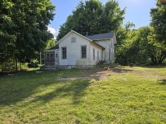 4th image of 12451 Beecher Rd