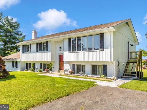 3800 Purdum Dr, Mount Airy, MD 21771