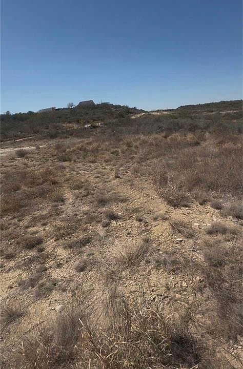 2nd image of 87 Ramos Rd