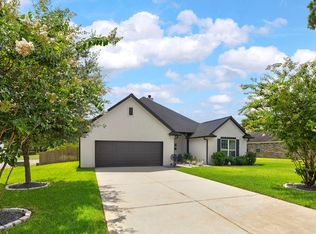 3618 Emerson Dr, Montgomery, TX 77356