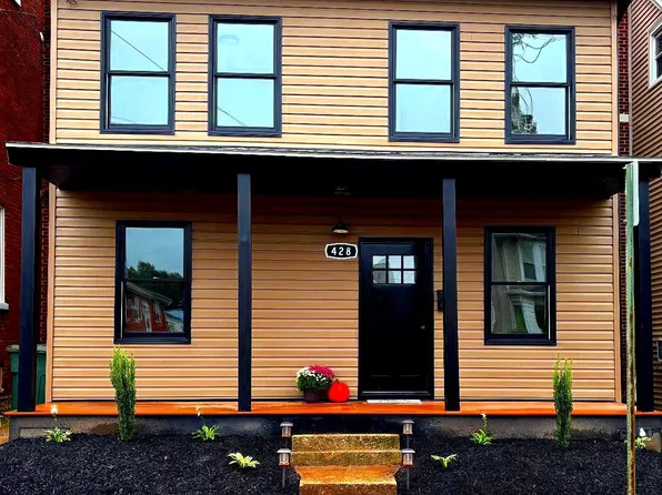428 W Main St, Dallastown, PA 17313