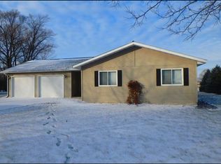 314 S Yale Ave, Litchfield, MN 55355