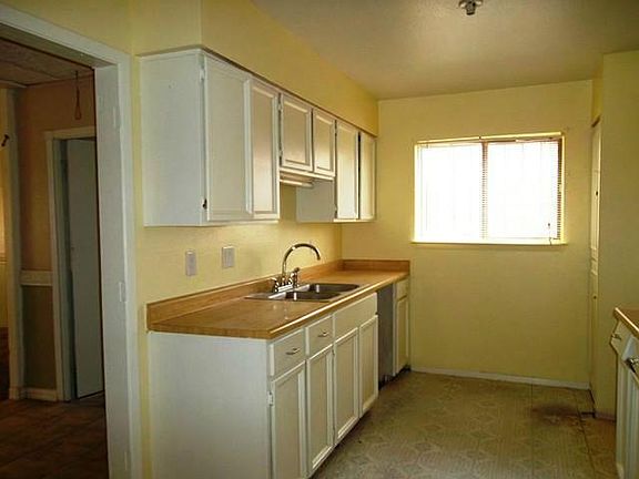 4th image of 10825 Onyxstone St