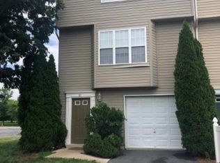 65 Mistala Ct, Inwood, WV 25428