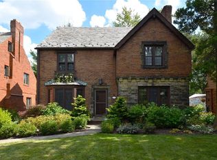 2619 Edgerton Rd, University Heights, OH 44118