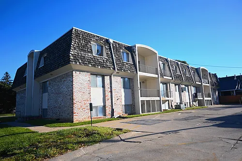 Northbrook Apartments Photo 1