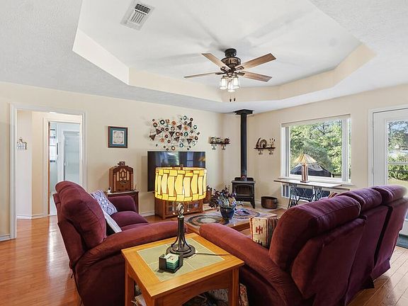 5th image of 110 Cedar Ridge Cir