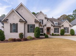 102 Chestnut Pond Ln, Simpsonville, SC 29681
