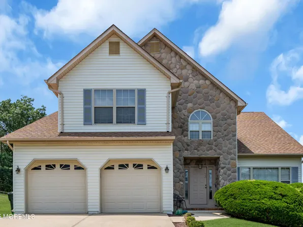 43 Winchester Drive, Howell, NJ 07731