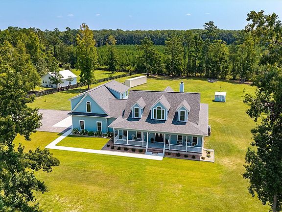 2nd image of 6876 Hyde Farm Rd