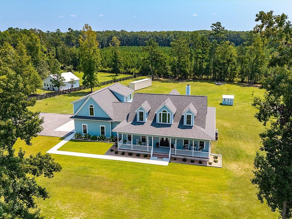 1st image of 6876 Hyde Farm Rd