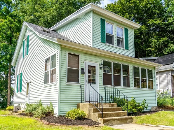 60 Euclid St, Gardner, MA 01440