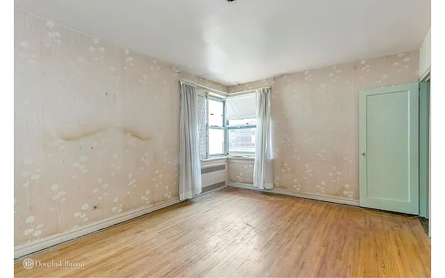 Sold by Douglas Elliman | media 33