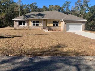 4527 Plowman Ln, Milton, FL 32583