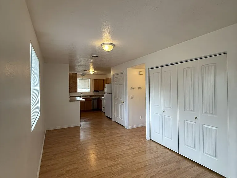 345 Randolph Ave #1 — Photo 7